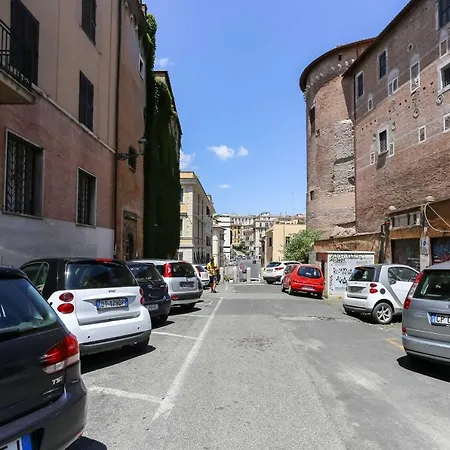 Apartman Large 2 Bed Flat Next To The Colosseum